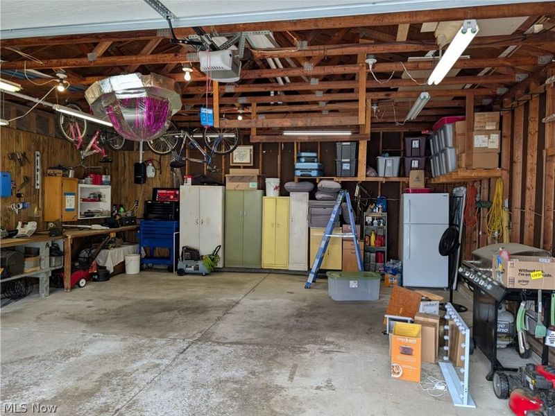2325 Cathy Drive NE, Canton, OH 44705 Photo 7