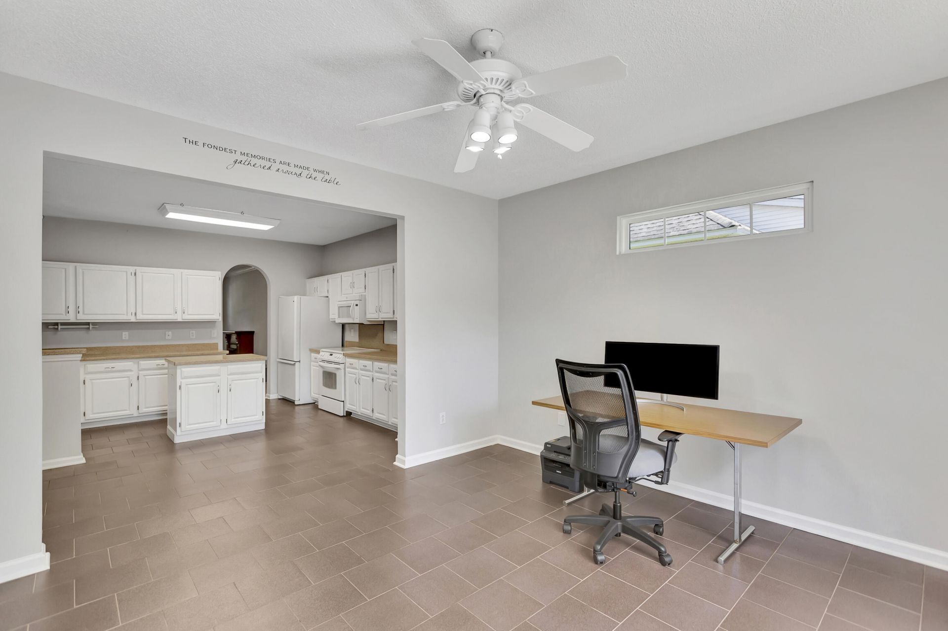 3282 Heathland Way Photo 11