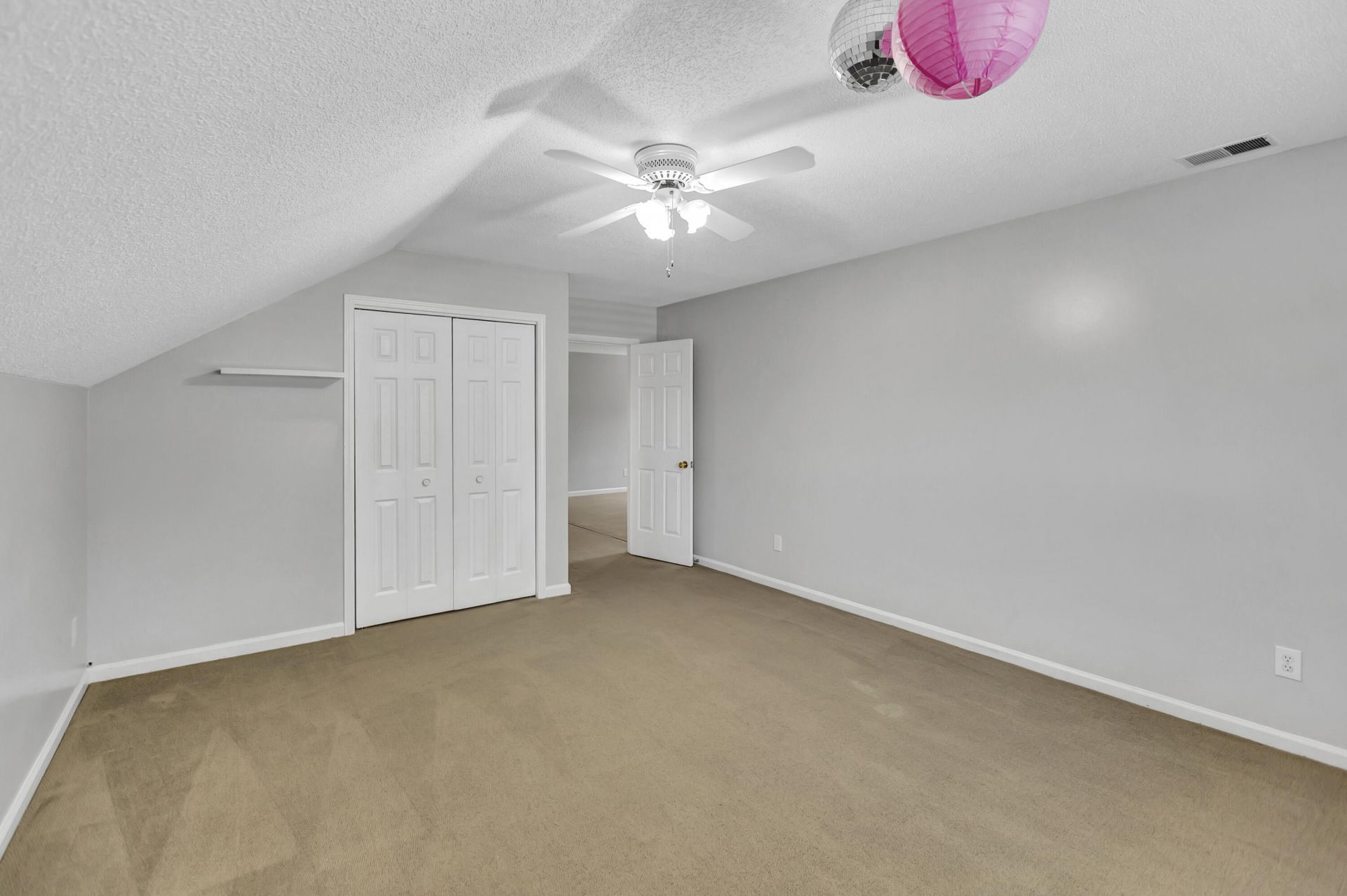 3282 Heathland Way Photo 23