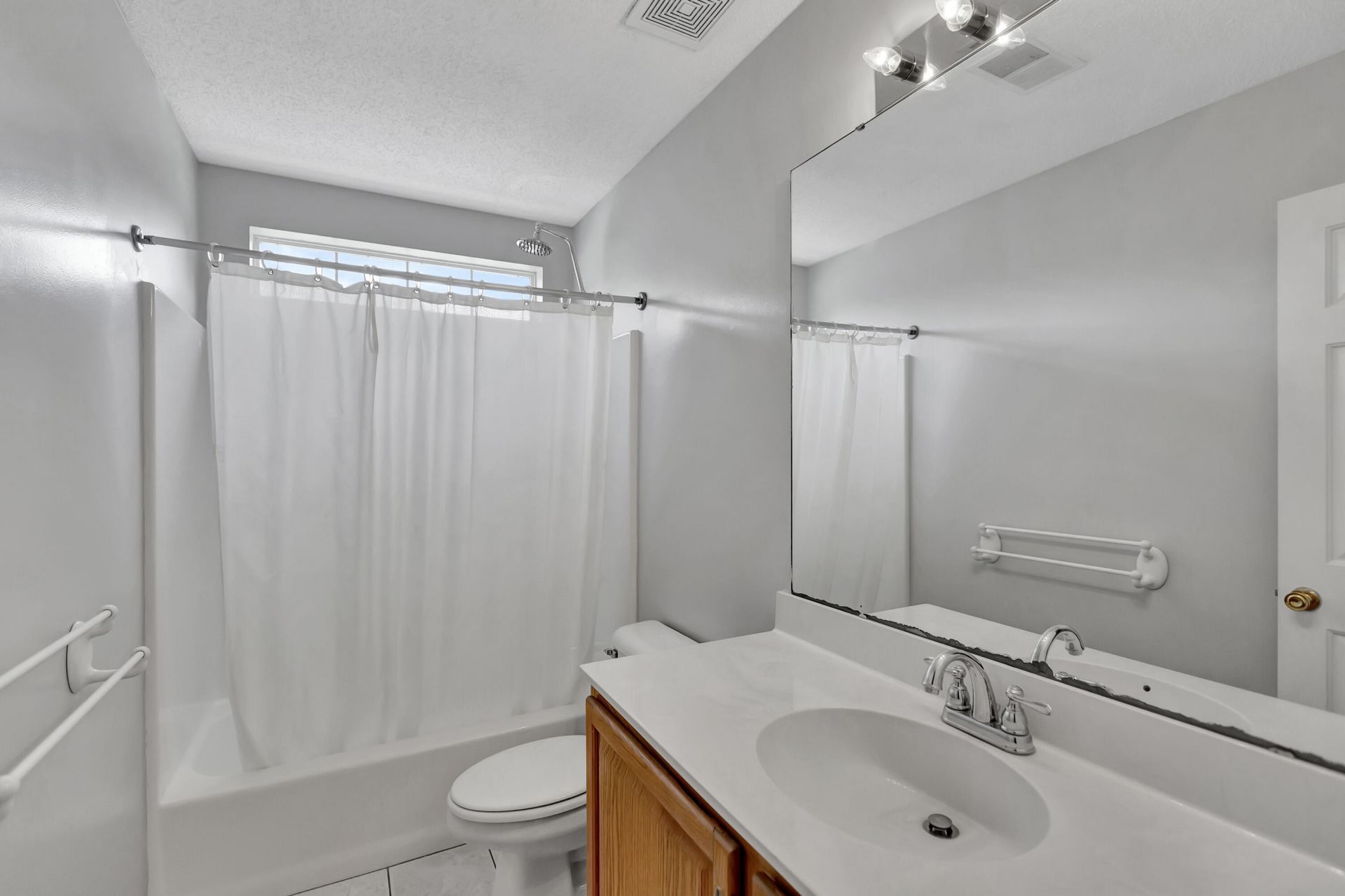 3282 Heathland Way Photo 27
