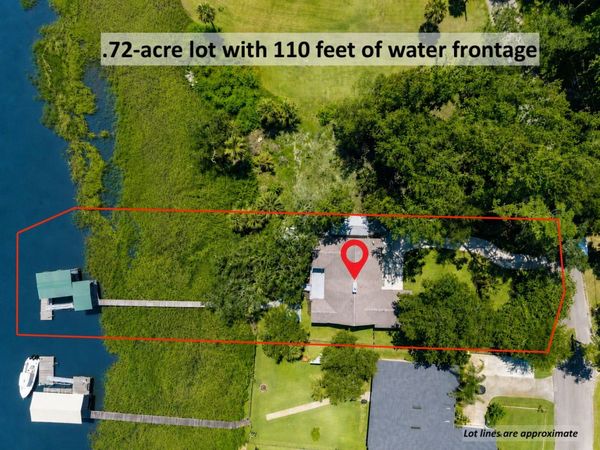 97260 PIRATES POINT Road , Yulee, FL 32097