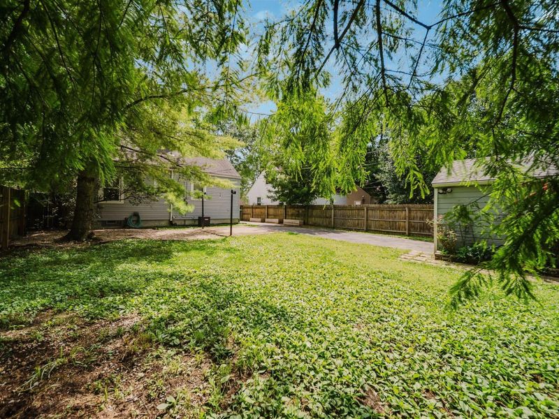852 E Longview Avenue, Columbus, OH 43224 Photo 63