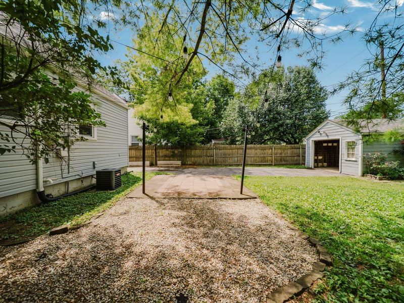 852 E Longview Avenue, Columbus, OH 43224 Photo 66