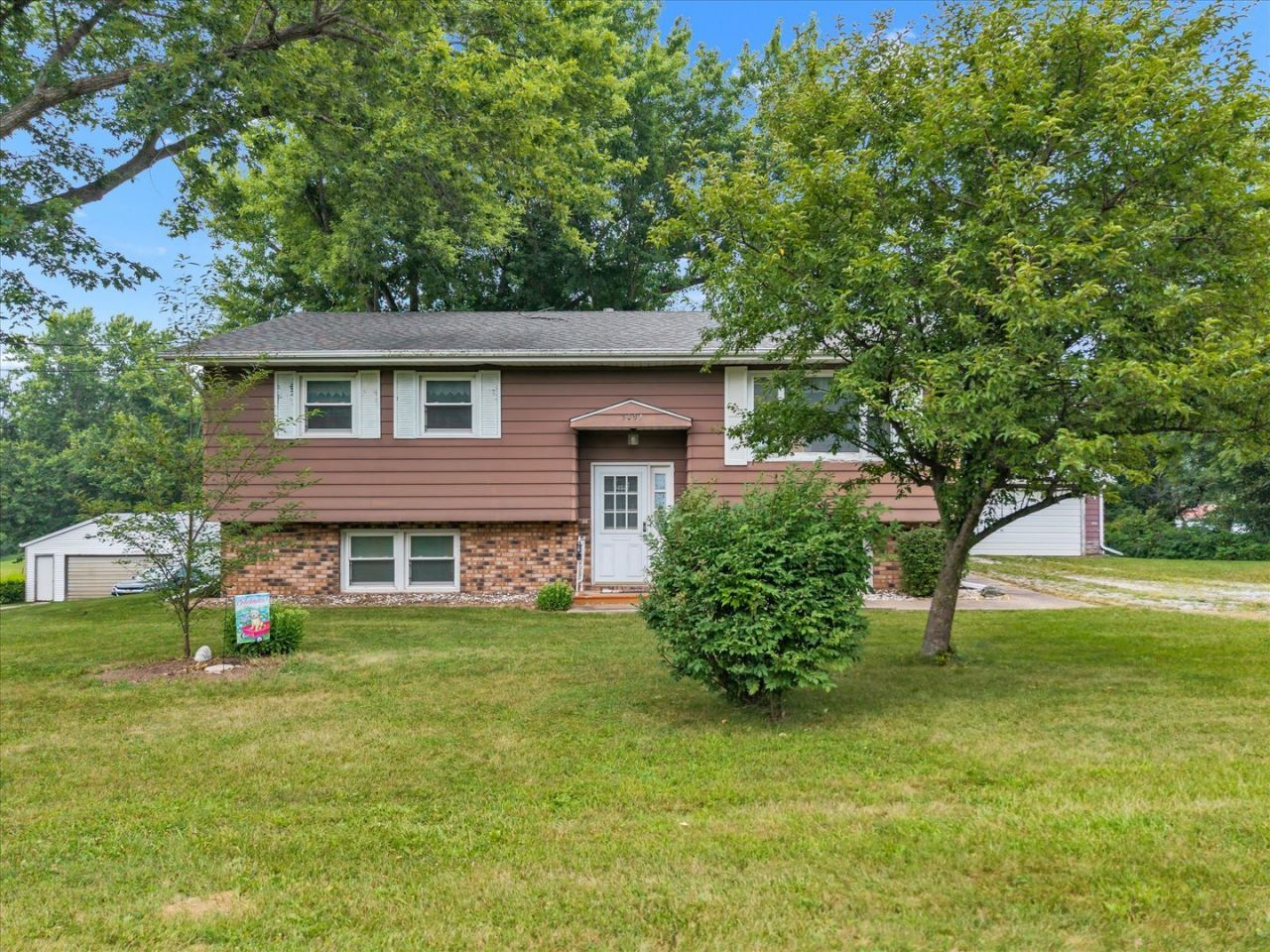 3003 148th Avenue W, Milan, IL 61264