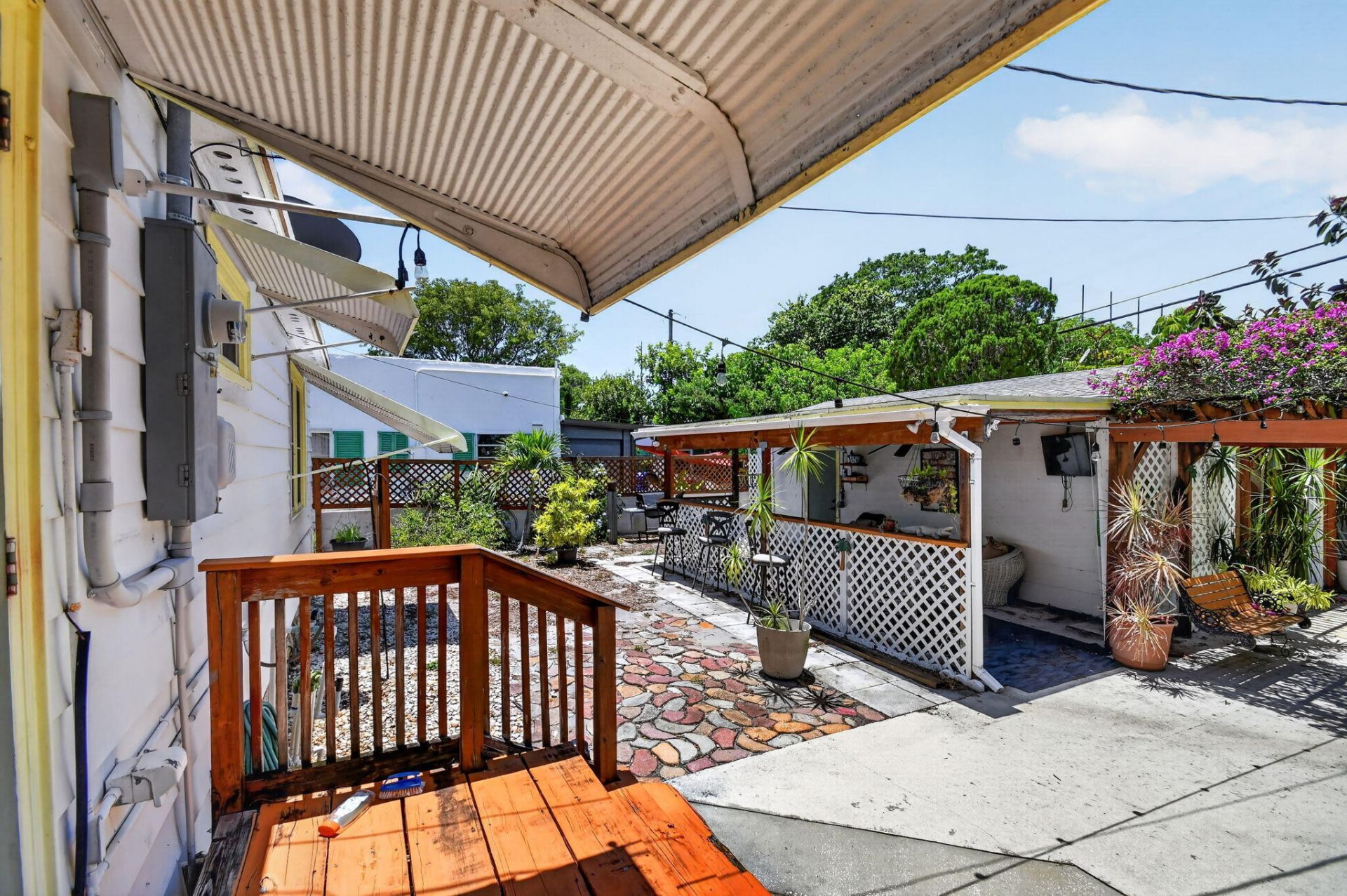 6901 Garden Avenue, West Palm Beach, FL 33405 Photo