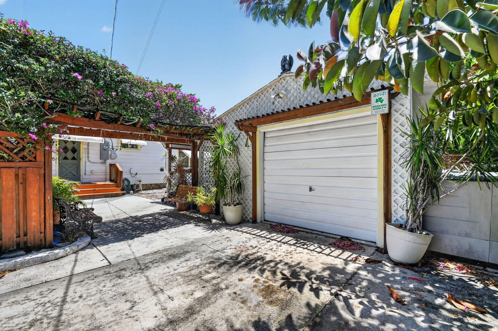 6901 Garden Avenue, West Palm Beach, FL 33405 Photo