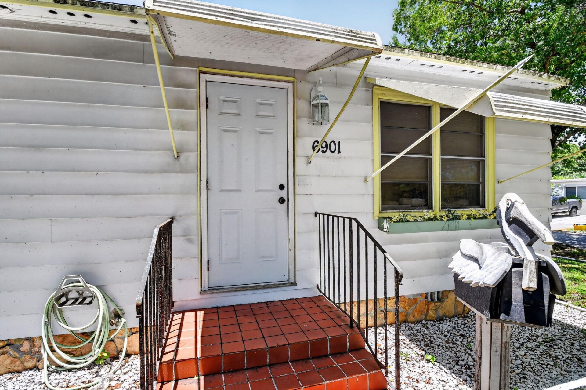 6901 Garden Avenue, West Palm Beach, FL 33405 Photo