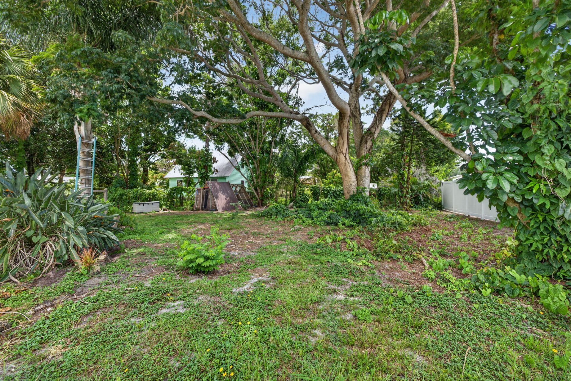 5707 Spruce Drive, Fort Pierce, FL 34982 Photo