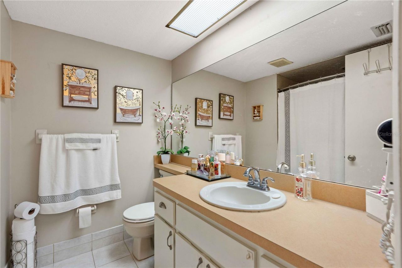 7623 Radcliffe Circle, Unit 211A, Port Richey, FL 34668 Photo