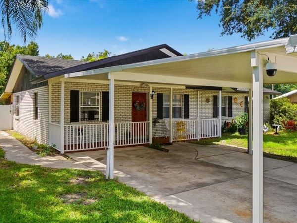 156 MANSEAU DRIVE , WINTER HAVEN, FL 33880