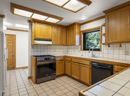 1151 Cary Creek Court, Gardnerville, NV 89460 Photo