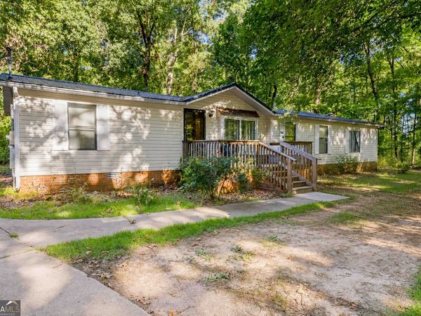 2048 Highway 82, Statham, GA 30666