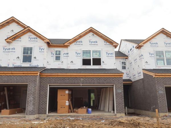 7232 Grandpoint Drive, Unit 49, West Chester, OH 45040