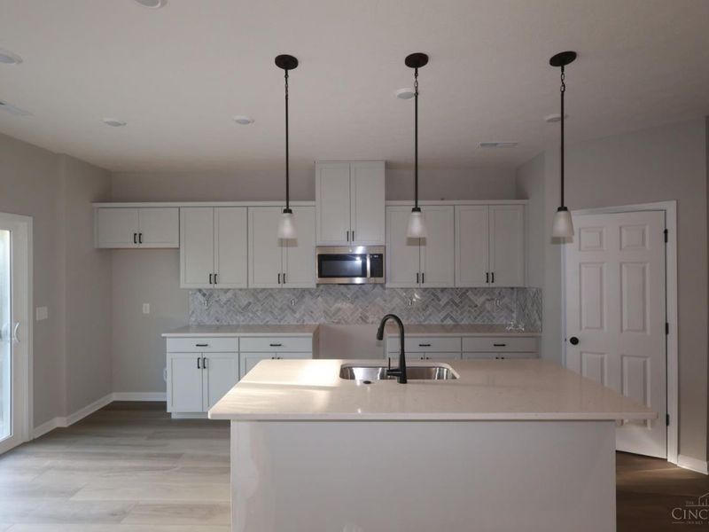 7232 Grandpoint Drive, Unit 49, West Chester, OH 45040 Photo 4
