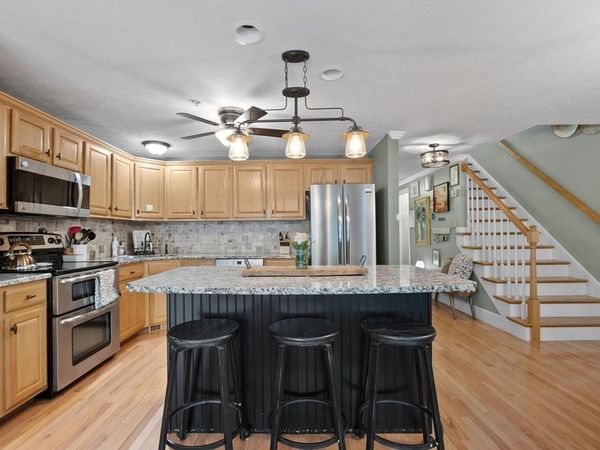 70 Bridle Cross Rd, Unit 70, Fitchburg, MA 01420