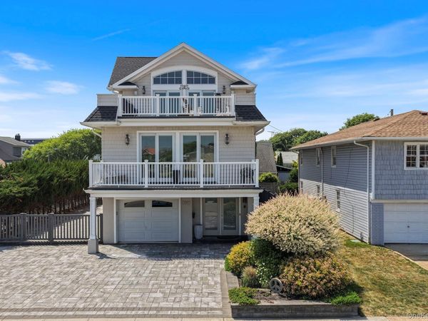 157 Washington Boulevard , Long Beach, NY 11561