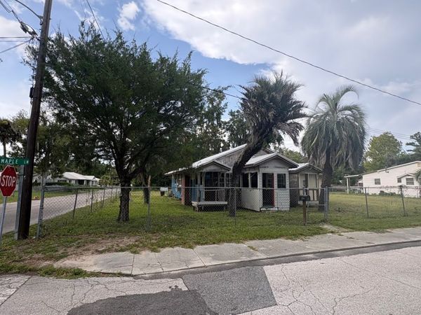 929 NE MAPLE LANE, Lake City, FL 32055