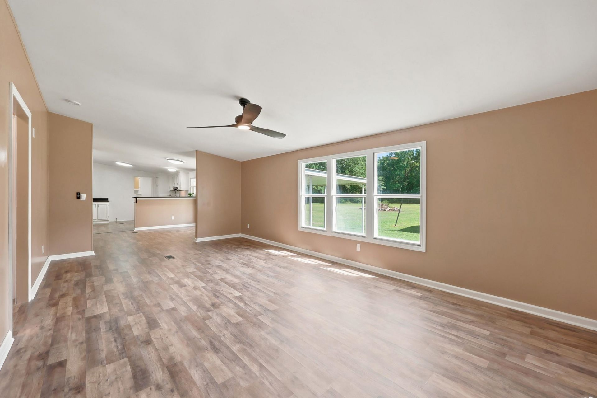 5231 Cartwheel Rd.  Photo 11