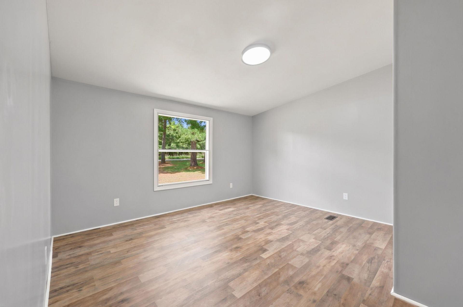 5231 Cartwheel Rd.  Photo 23