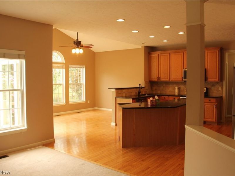 37603 Stoney Lake Drive, North Ridgeville, OH 44039 Photo 16