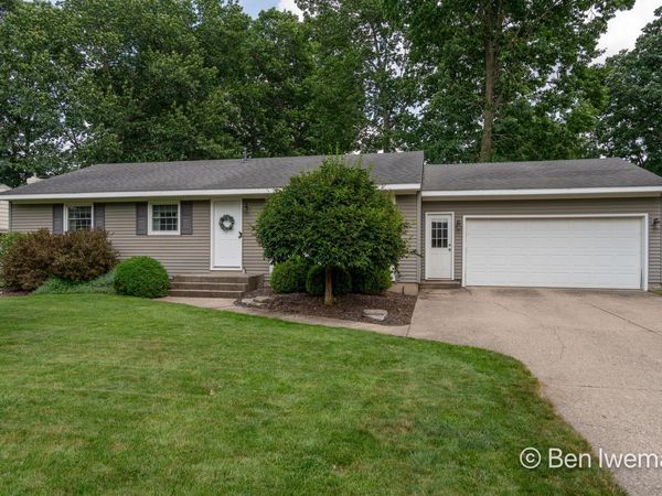 7060 Union Avenue SE, Grand Rapids, MI 49548