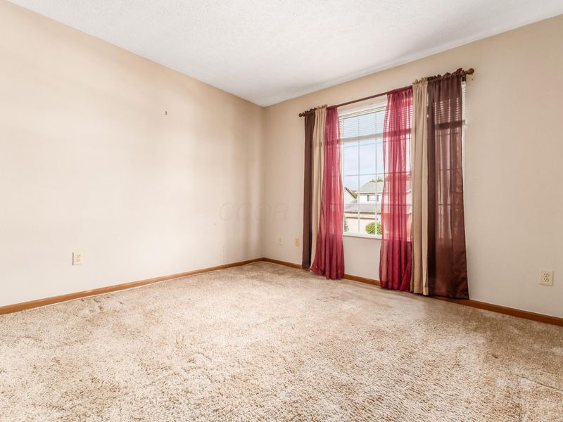 2783 Raphael Drive, Columbus, OH 43232 Photo 11