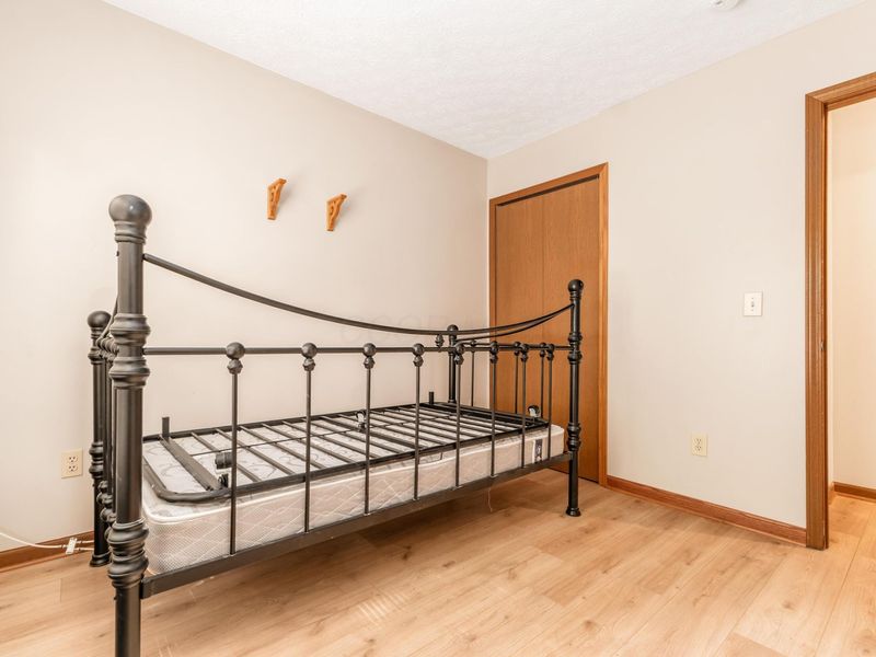 2783 Raphael Drive, Columbus, OH 43232 Photo 14