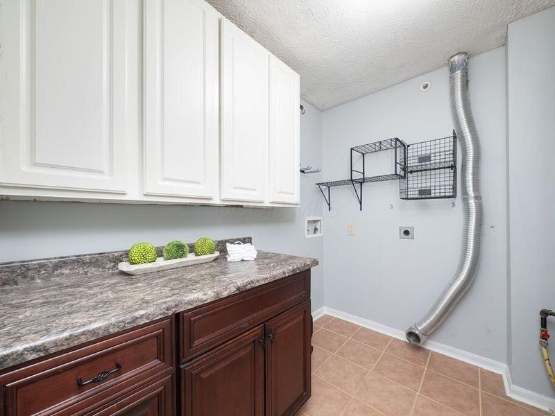6823 Meadow Creek Drive, Unit 309, Columbus, OH 43235 Photo 16