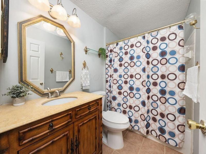 6823 Meadow Creek Drive, Unit 309, Columbus, OH 43235 Photo 28