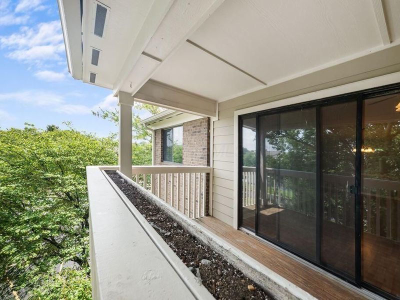 6823 Meadow Creek Drive, Unit 309, Columbus, OH 43235 Photo 31