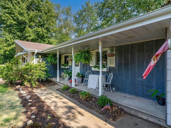 313 W HIGHLAND DRIVE, Oconto Falls, WI 54101