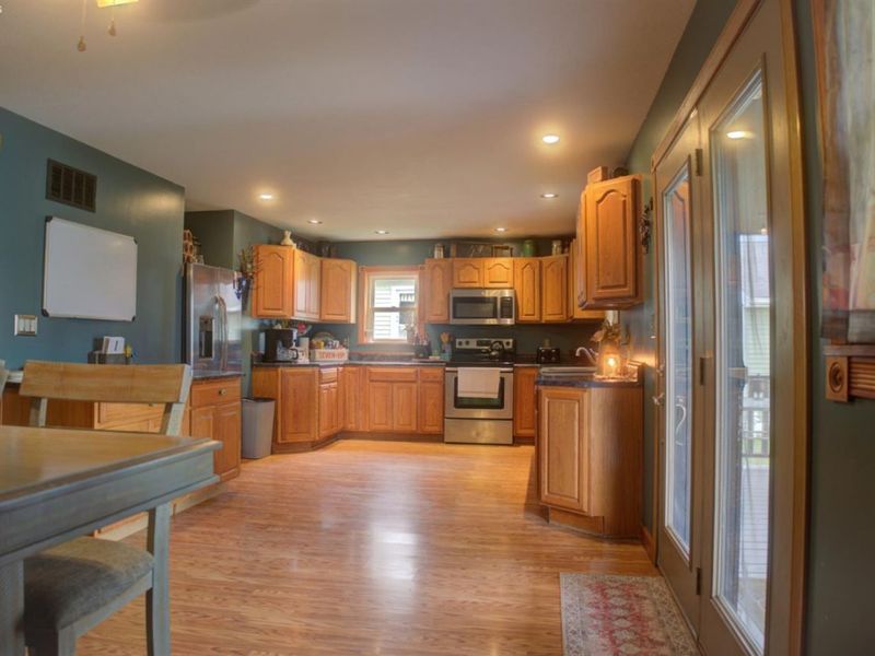 523 E Findlay Street, Carey, OH 43316 Photo 11