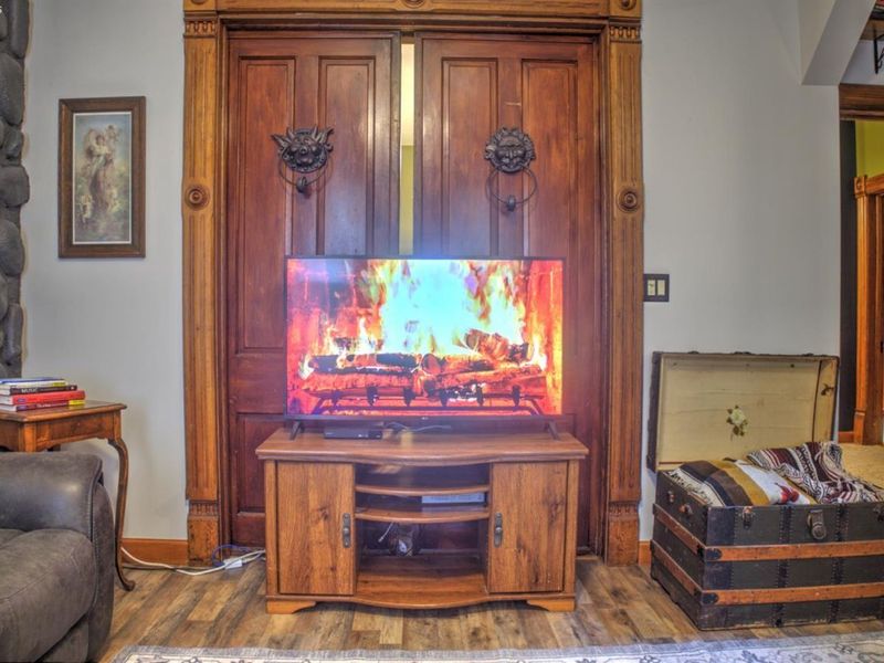 523 E Findlay Street, Carey, OH 43316 Photo 6