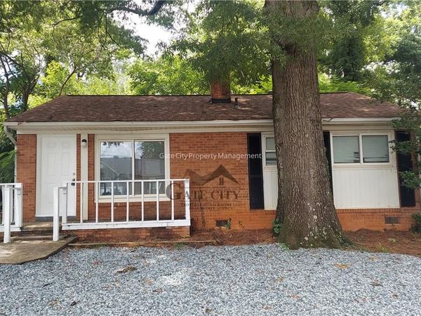 1903 Apex Place , High Point, NC 27265