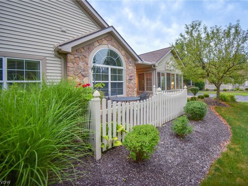 5250 Redford Drive, Brunswick, OH 44212 Photo 3