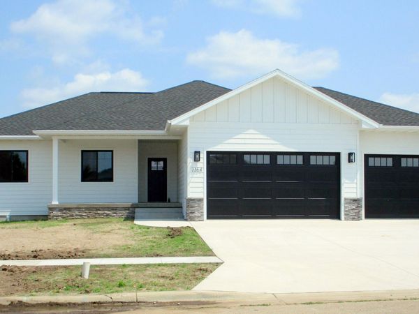 2354 LUCAS LANE NW, Watertown, SD 57201