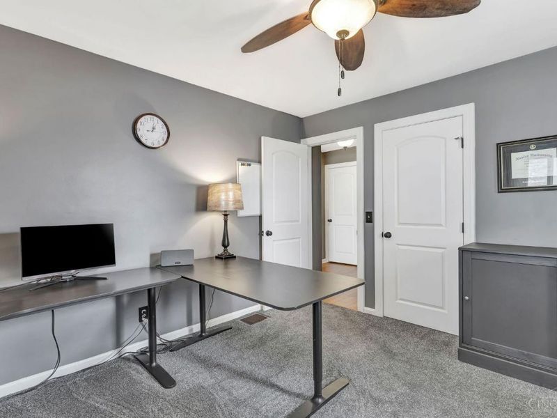 6943 Rob Vern Drive, North College Hill, OH 45239 Photo 17