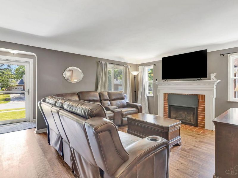 6943 Rob Vern Drive, North College Hill, OH 45239 Photo 7