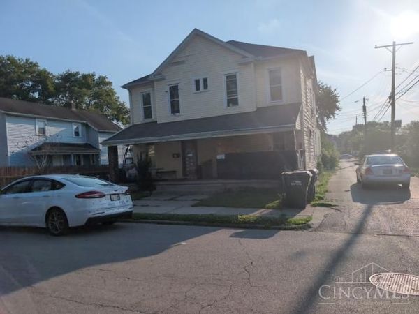 15 Watts Street, Dayton, OH 45403