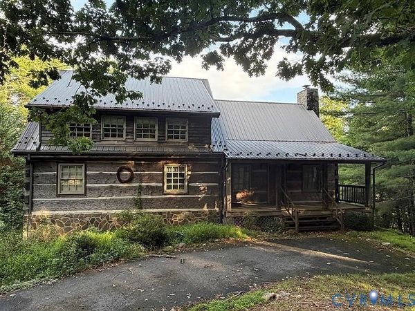 187 Buck Trail , Woodlawn, VA 24381