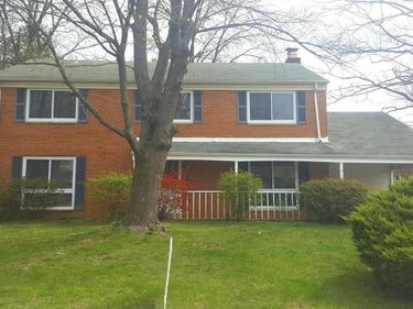 1745 GREAT FALLS STREET , MCLEAN, VA 22101