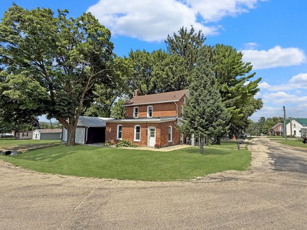 104 S Johnson Street , Orangeville, IL 61060