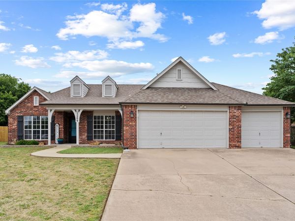 15209 E 90th Place N, Owasso, OK 74055