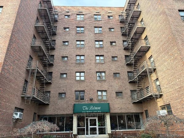 87-56 NW Francis Lewis Boulevard NW, Unit B-33, Queens Village, NY 11427