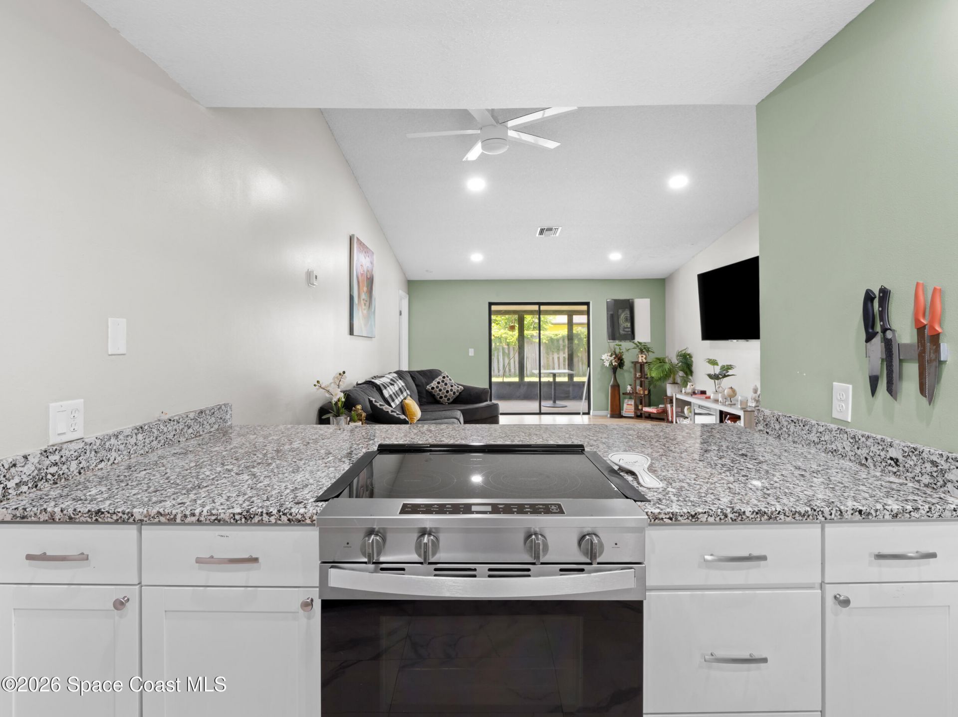 192 Cinnamon Bay Lane , Melbourne, FL 32901 Photo