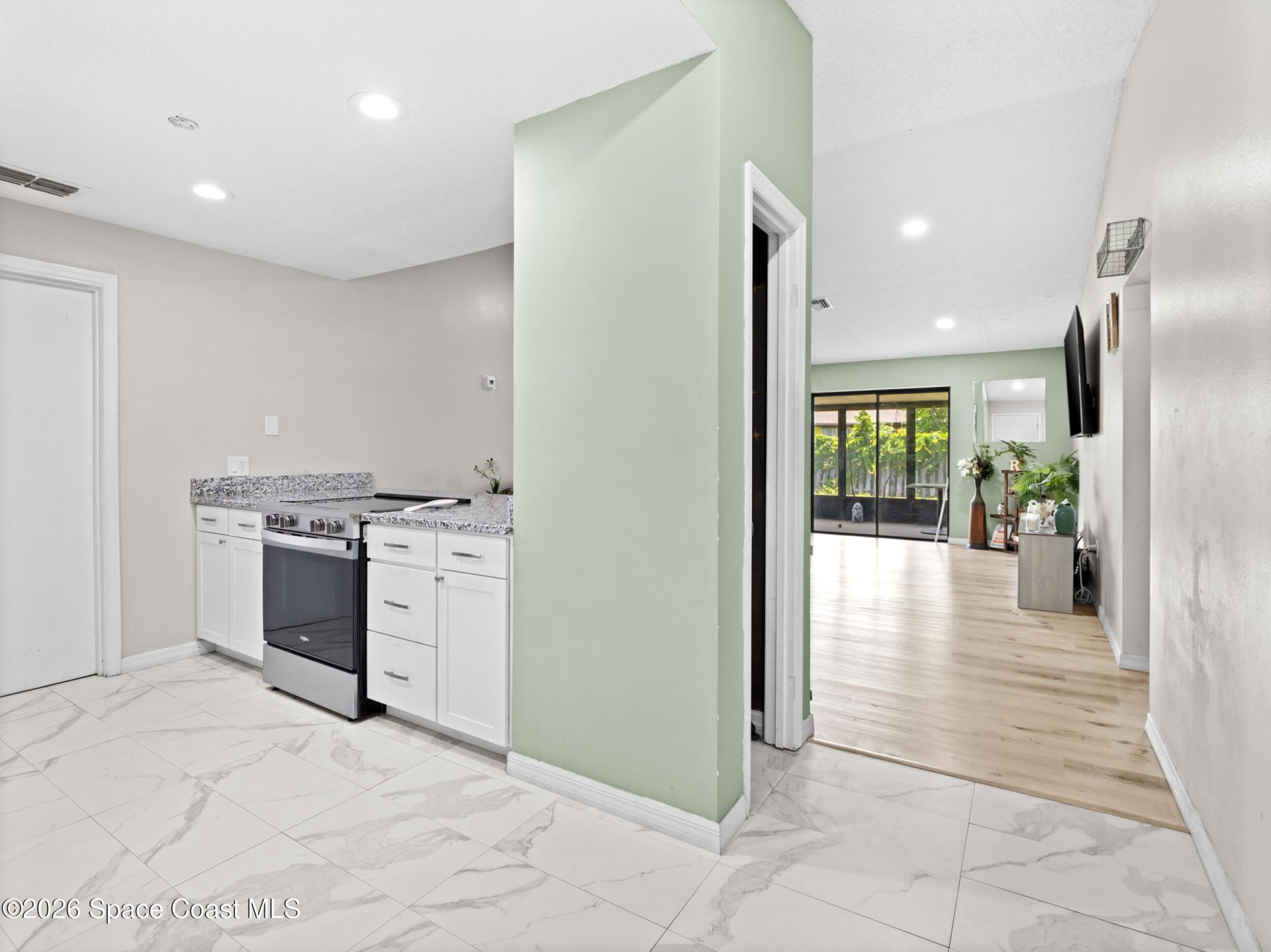 192 Cinnamon Bay Lane , Melbourne, FL 32901 Photo