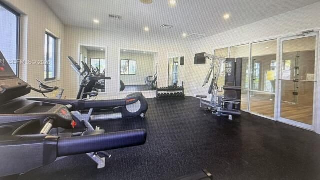 2640 S University Drive, Unit 325, Davie, FL 33328 Photo