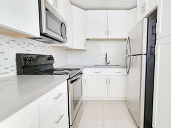 930 N 14th Court, Unit 9, Hollywood, FL 33020
