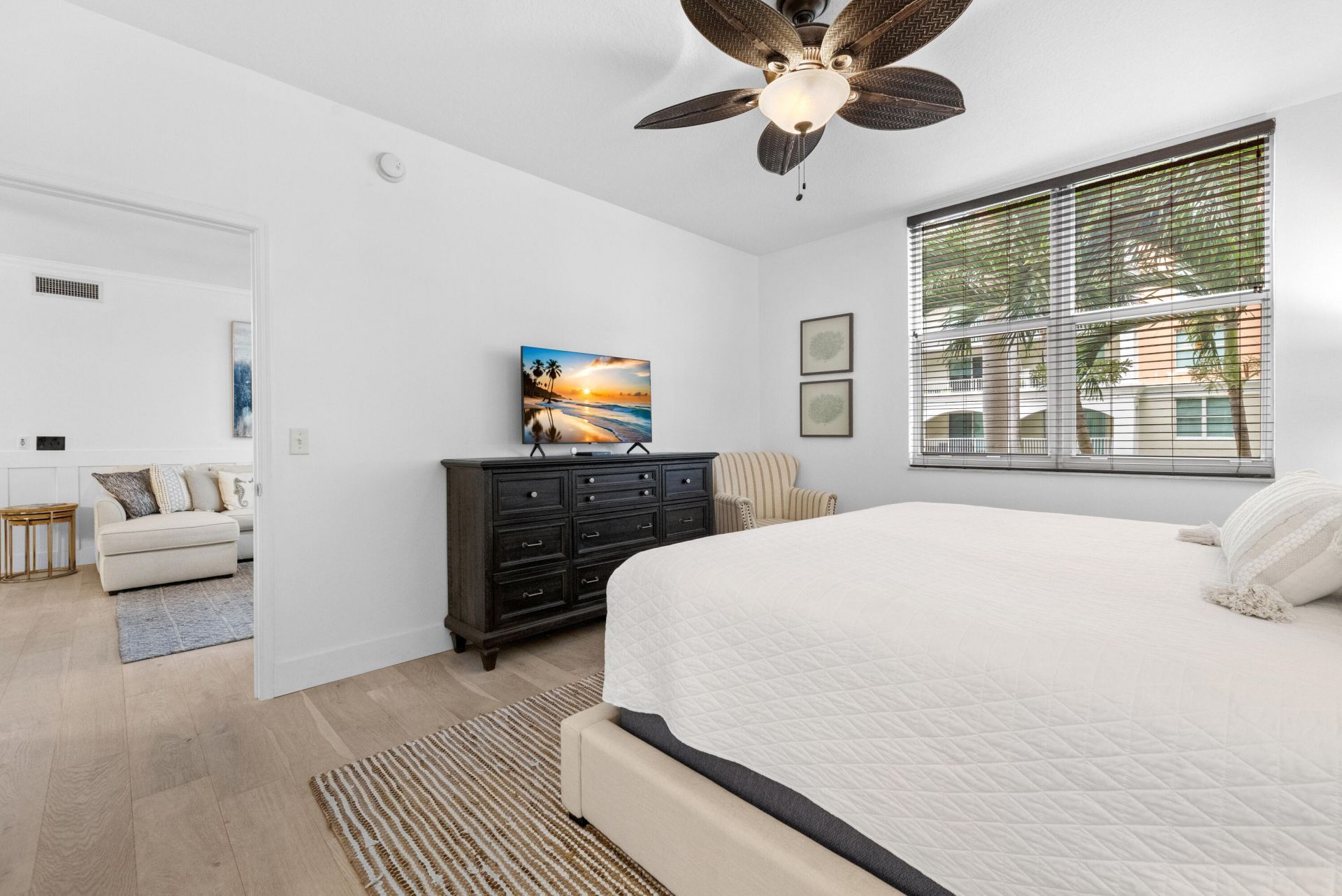 806 E Windward Way, Unit 213, Lantana, FL 33462 Photo