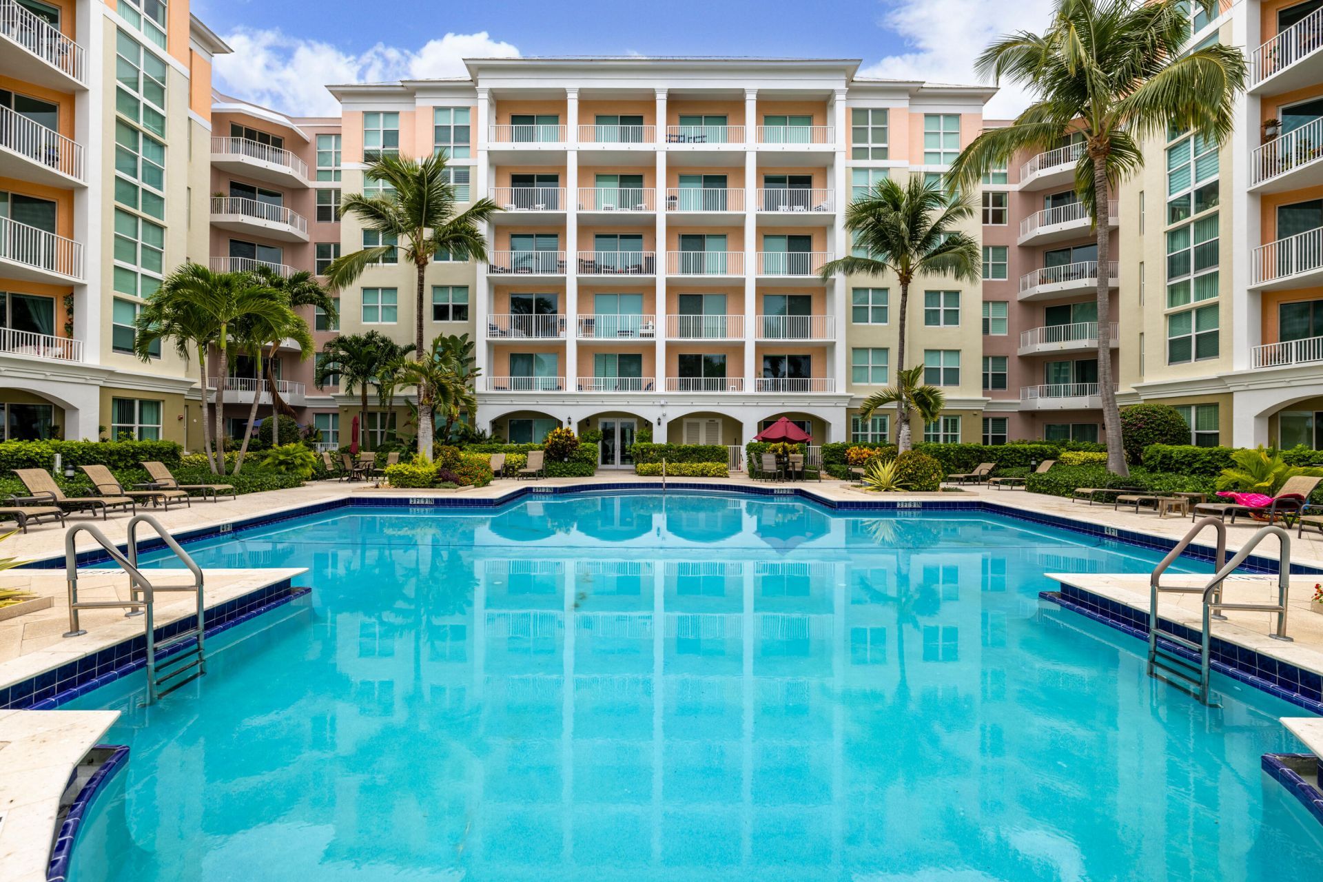 806 E Windward Way, Unit 213, Lantana, FL 33462 Photo